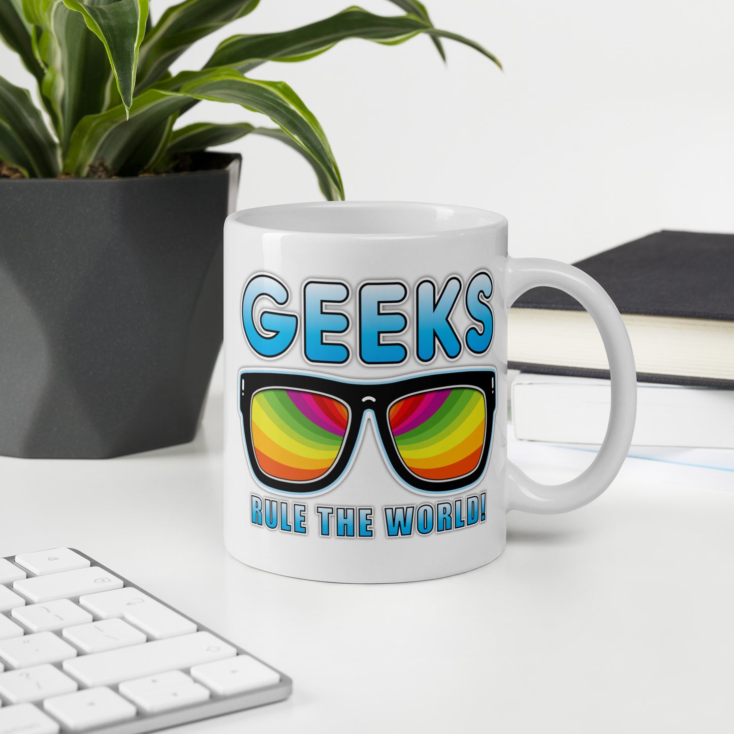Geeks Rule The World Funny Slogan Ceramic 11oz Mug